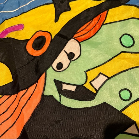 VTG 1994 LARGE HALLOWEEN WITCH FLAG 39" X 27" Reversible. - Picture 7 of 9